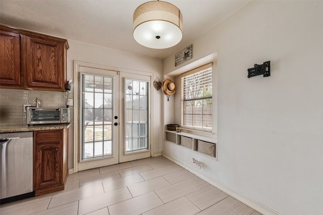 8818 Davis Street, Rowlett, TX 75088