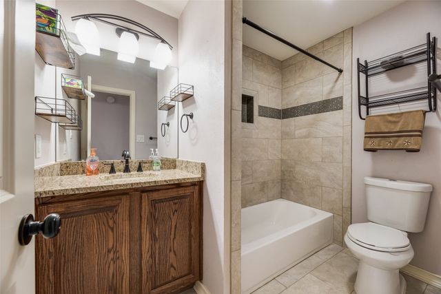 8818 Davis Street, Rowlett, TX 75088