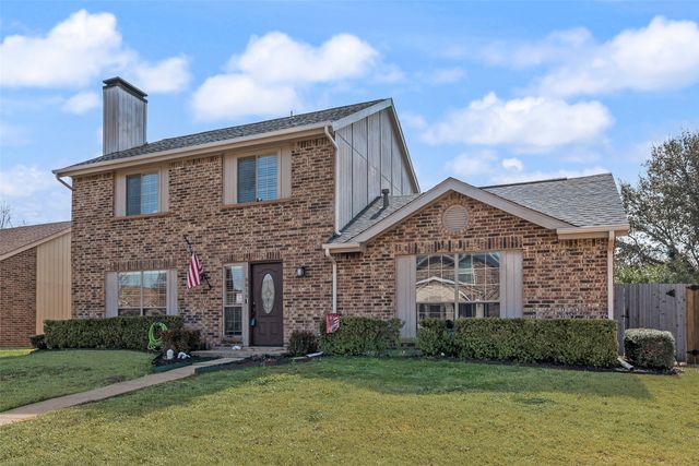 8818 Davis Street, Rowlett, TX 75088