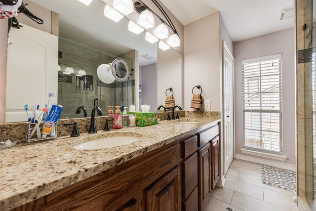 8818 Davis Street, Rowlett, TX 75088