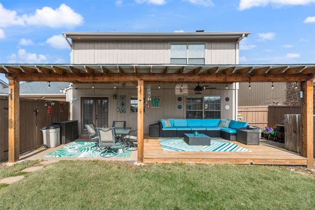 8818 Davis Street, Rowlett, TX 75088