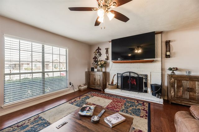 8818 Davis Street, Rowlett, TX 75088