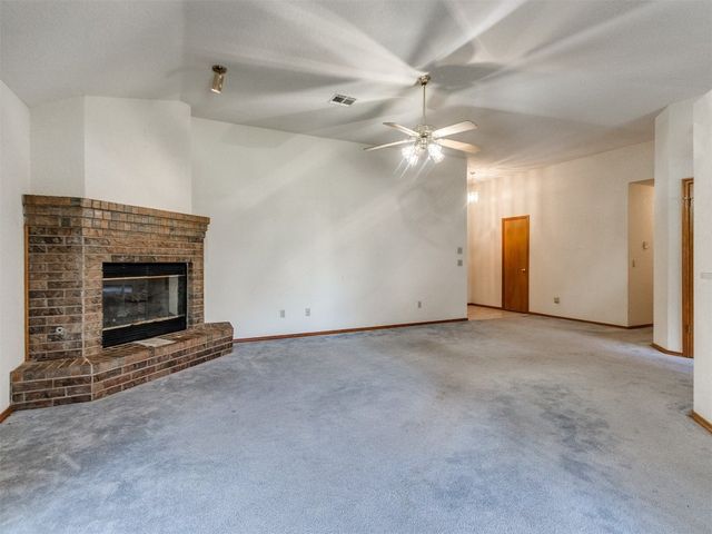1717 Park View Place, Edmond, OK 73003