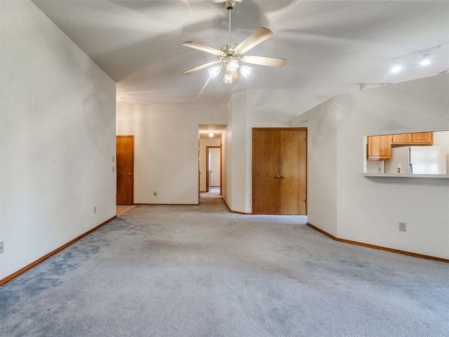 1717 Park View Place, Edmond, OK 73003