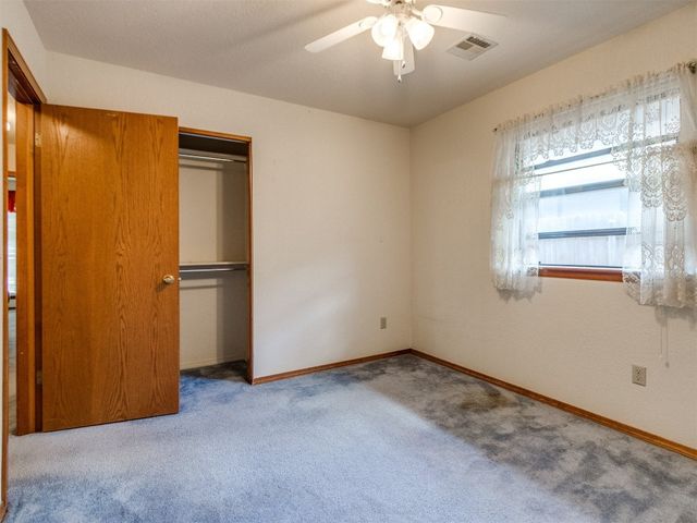 1717 Park View Place, Edmond, OK 73003