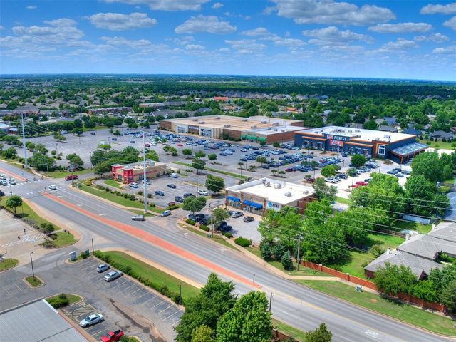 1717 Park View Place, Edmond, OK 73003