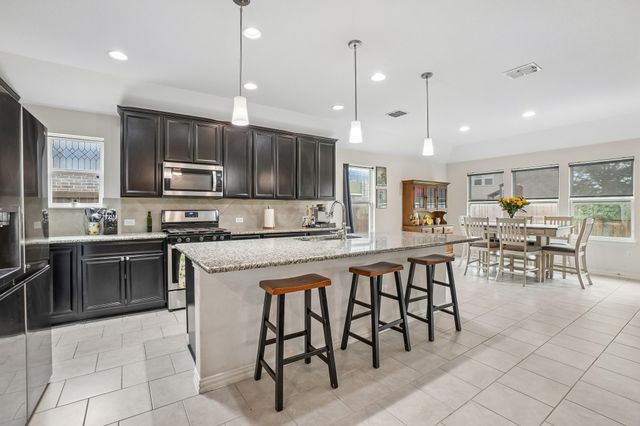 2603 Wallingford Drive, Mansfield, TX 76084