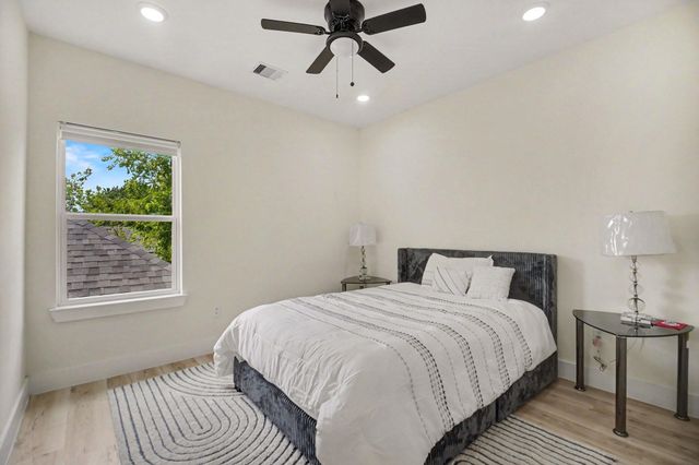 4310 Alice Street, Houston, TX 77021