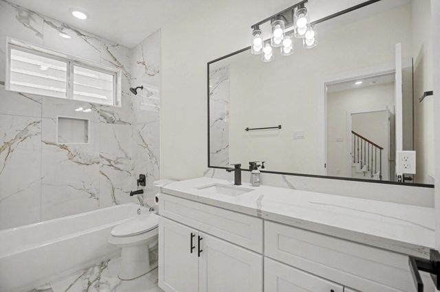 4310 Alice Street, Houston, TX 77021