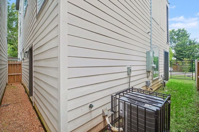 4310 Alice Street, Houston, TX 77021