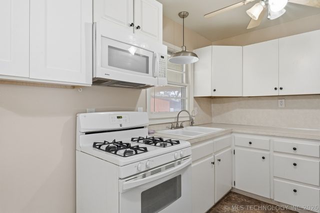 1917 S Scott Street, Sapulpa, OK 74066