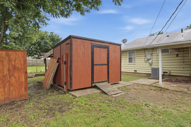 1917 S Scott Street, Sapulpa, OK 74066