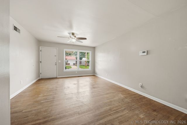 1917 S Scott Street, Sapulpa, OK 74066