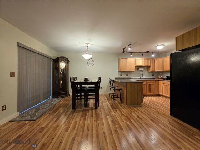 1124 Cruiser Lane J, Belgrade, MT 59714