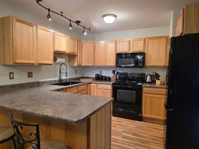 1124 Cruiser Lane J, Belgrade, MT 59714