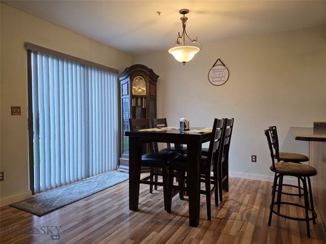 1124 Cruiser Lane J, Belgrade, MT 59714