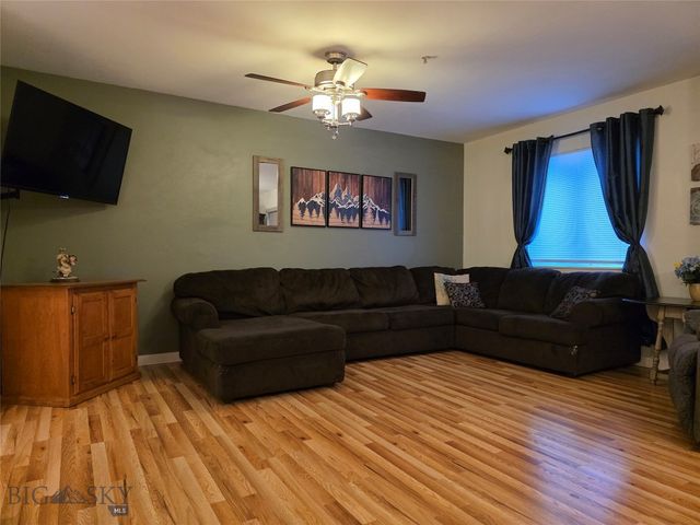 1124 Cruiser Lane J, Belgrade, MT 59714