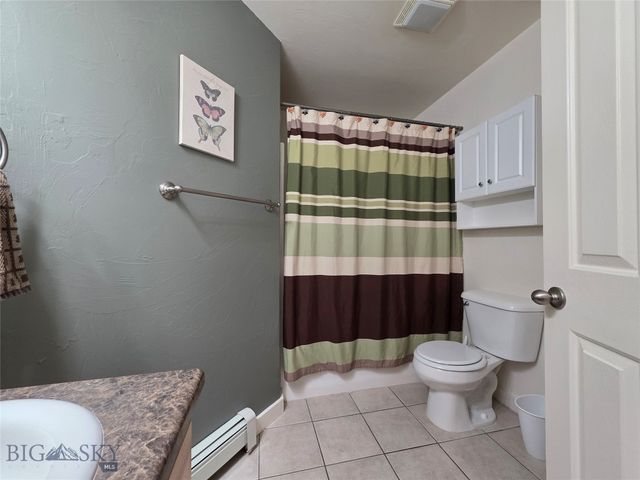 1124 Cruiser Lane J, Belgrade, MT 59714