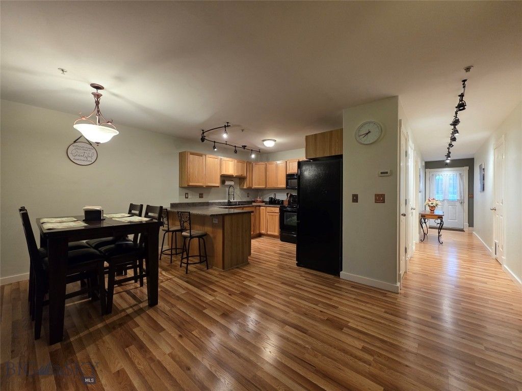 1124 Cruiser Lane J, Belgrade, MT 59714