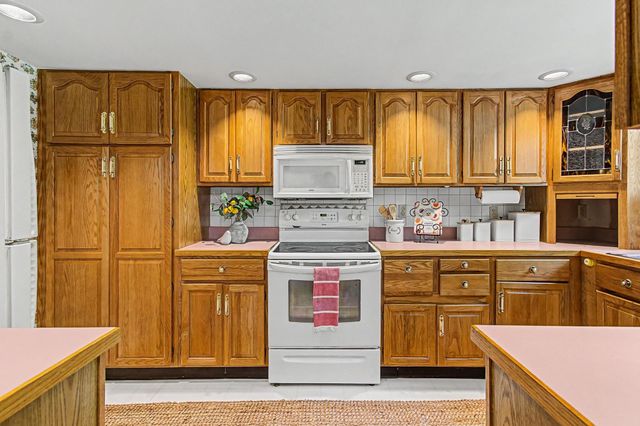 45 Orchard Terrace, Winooski, VT 05404