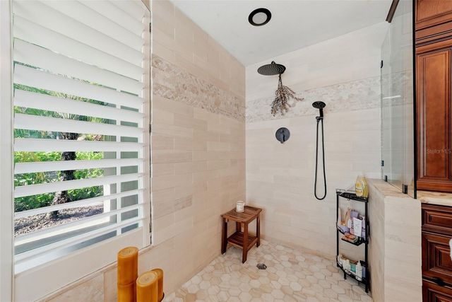 7226 BRYCE POINT N, Pinellas Park, FL 33782