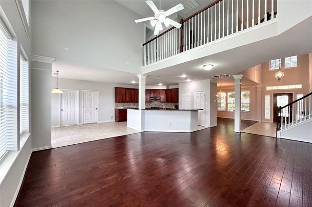 8307 Rosetrail Bend Lane, Katy, TX 77494
