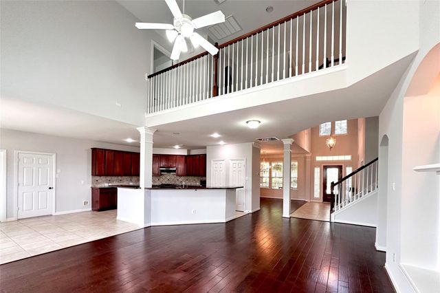 8307 Rosetrail Bend Lane, Katy, TX 77494