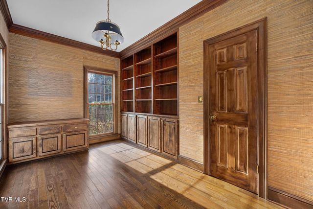 1221 Radcliffe Avenue, Kingsport, TN 37664