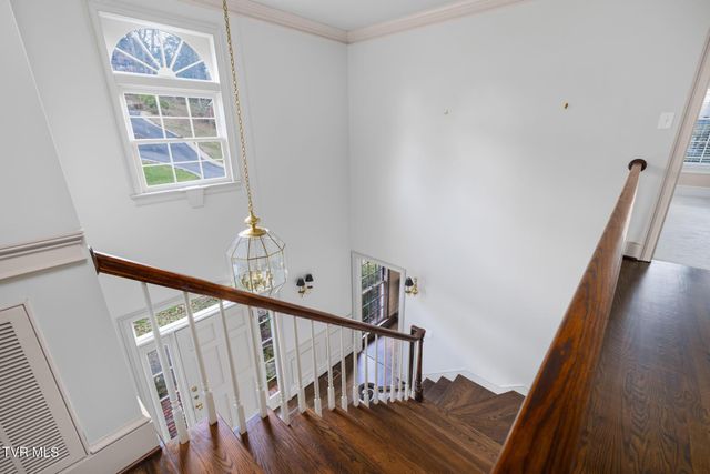 1221 Radcliffe Avenue, Kingsport, TN 37664