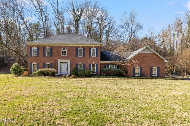 1221 Radcliffe Avenue, Kingsport, TN 37664