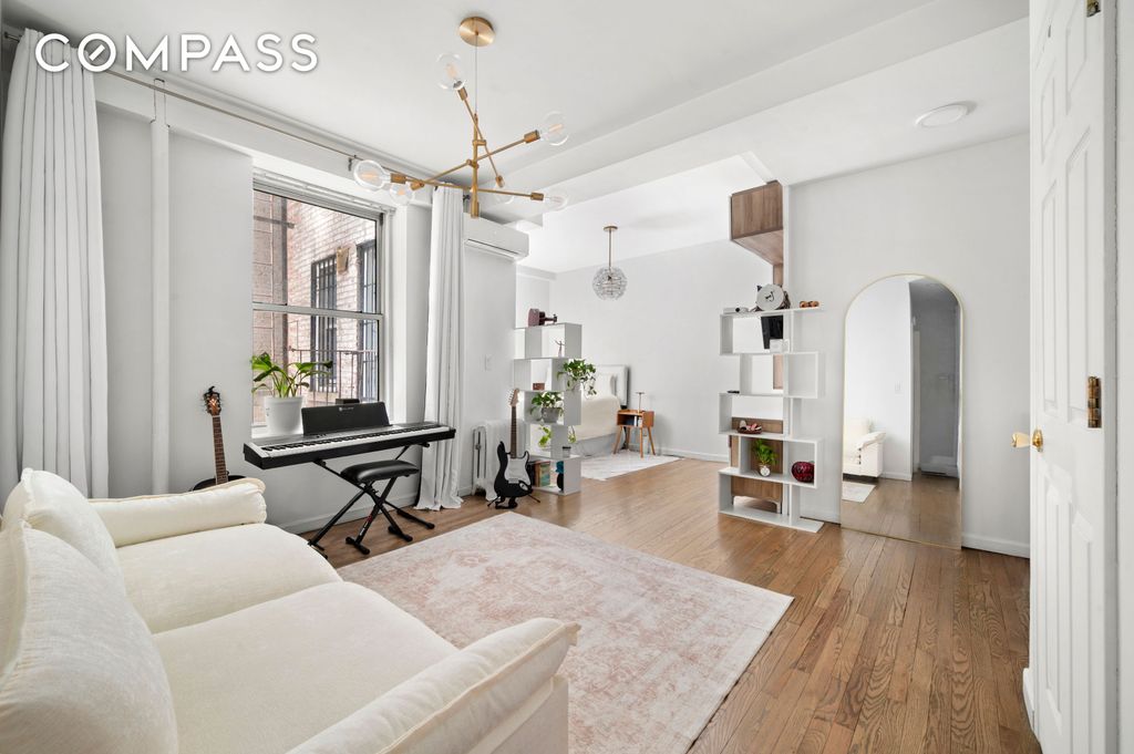 251 W 98th Street DD, New York City, NY 10025