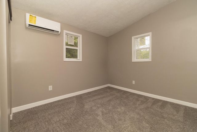 282 Major Wilhoit Road, Frenchburg, KY 40322