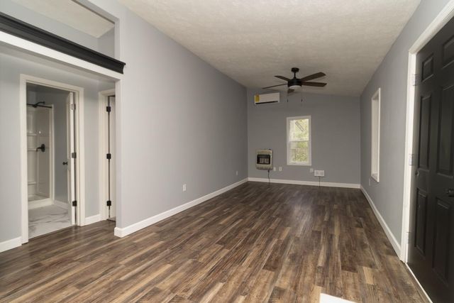282 Major Wilhoit Road, Frenchburg, KY 40322