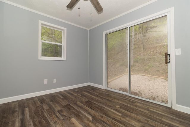 282 Major Wilhoit Road, Frenchburg, KY 40322