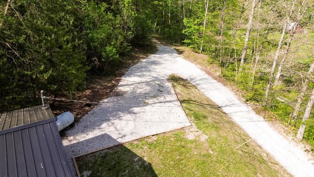 282 Major Wilhoit Road, Frenchburg, KY 40322