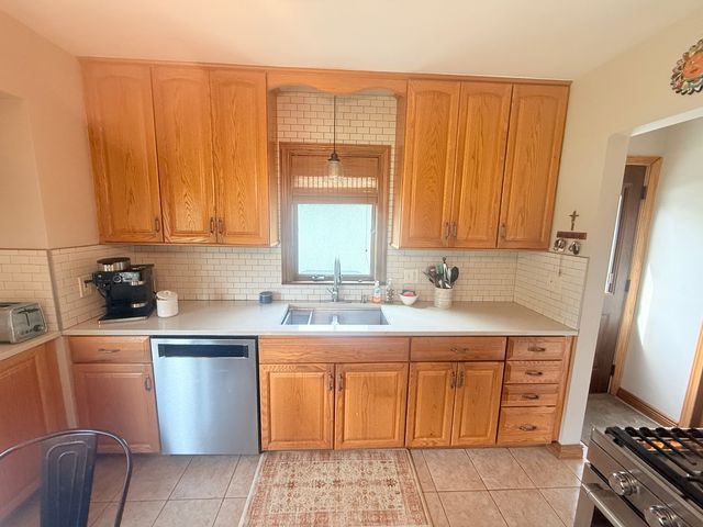 3683 Howard Avenue, White Bear Lake, MN 55110