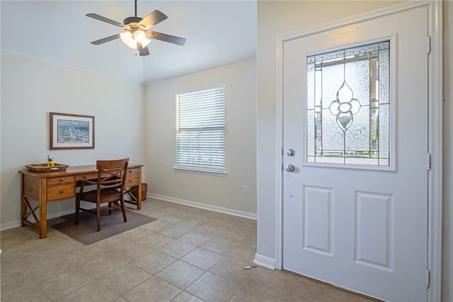 156 Whistlers Cove Road, Rockport, TX 78382