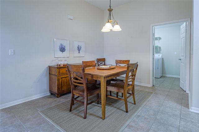 156 Whistlers Cove Road, Rockport, TX 78382