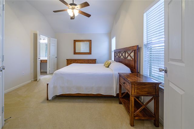 156 Whistlers Cove Road, Rockport, TX 78382