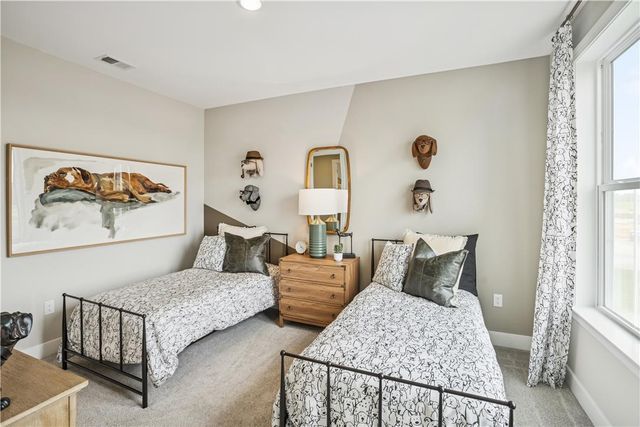 5782 Frederick Drive, East Allen Twp, PA 18017
