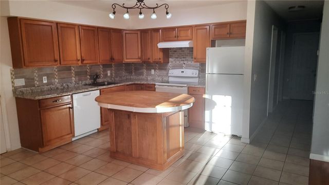 1333 BENDER AVENUE, Holly Hill, FL 32117