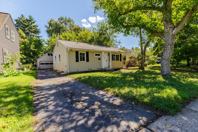 895 Starwick Drive, Ann Arbor, MI 48105