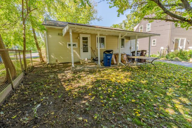 895 Starwick Drive, Ann Arbor, MI 48105