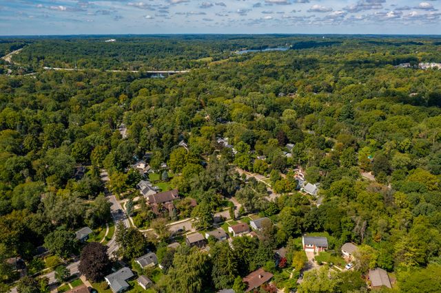 895 Starwick Drive, Ann Arbor, MI 48105