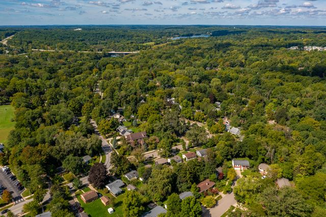 895 Starwick Drive, Ann Arbor, MI 48105