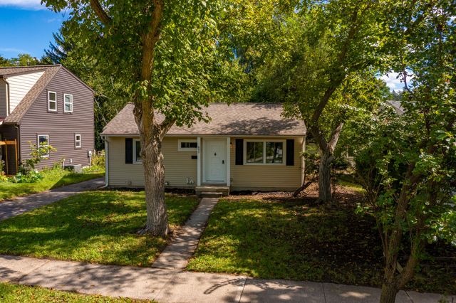 895 Starwick Drive, Ann Arbor, MI 48105