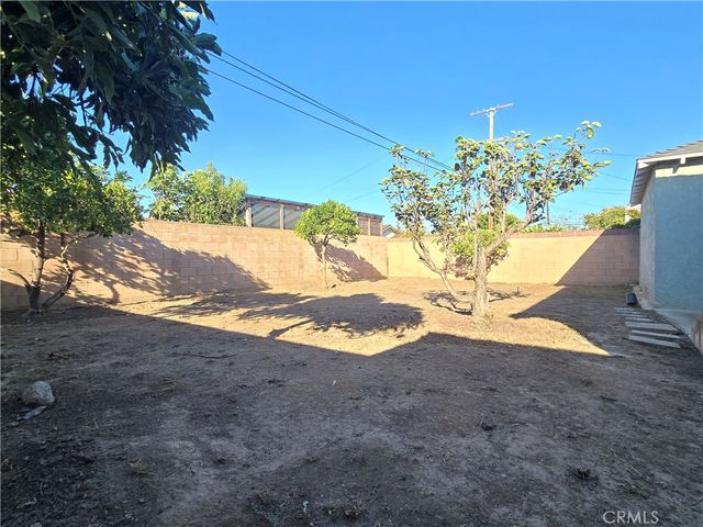 1611 W 154th Place, Gardena, CA 90247