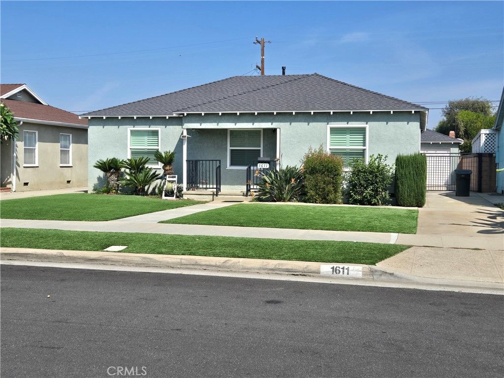 1611 W 154th Place, Gardena, CA 90247