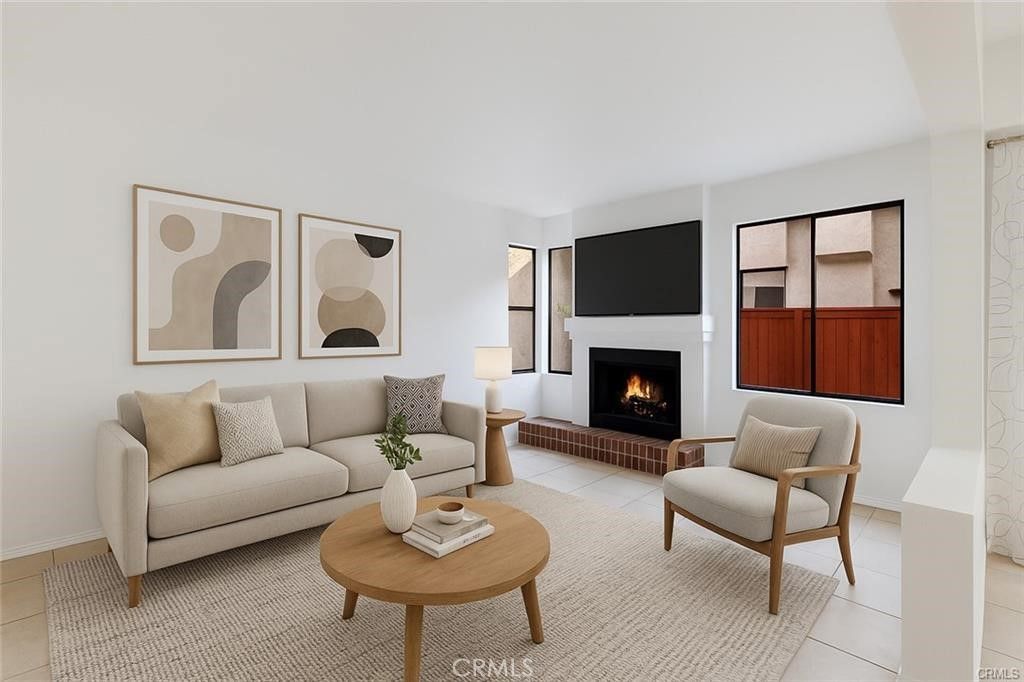 7211 Cozycroft 19, Winnetka, CA 91306