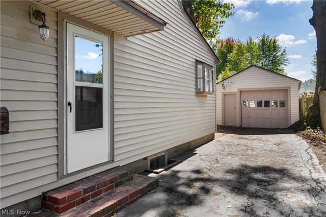 233 Oakley Avenue, Boardman, OH 44512